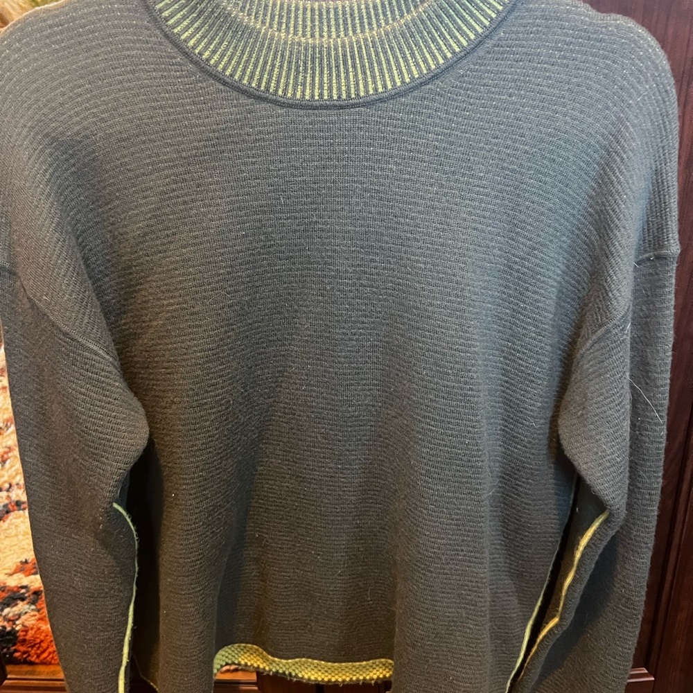 Lululemon reversible sweater